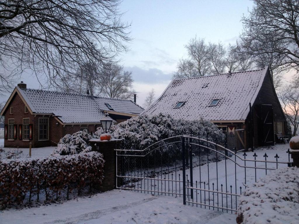 Bed En Breakfast De Boksloot Ravenswoud Bagian luar foto